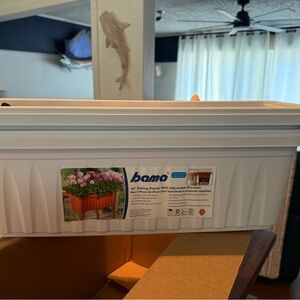White adjustable rail Bama Planter Box